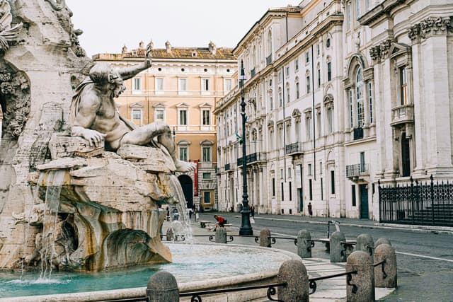 Trevi Fountain, Spanish Steps, Pantheon and Piazza Navona Private Tour